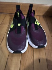 Nike Flex Plus PS SE Sangria Volt Unisex Running Shoes Sz 6 Youth Boys Girls