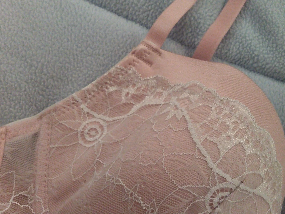 new naturana pink underwired bra uk 34C   usa 34C   euro 75C   france 90C - Imagem 3 de 4