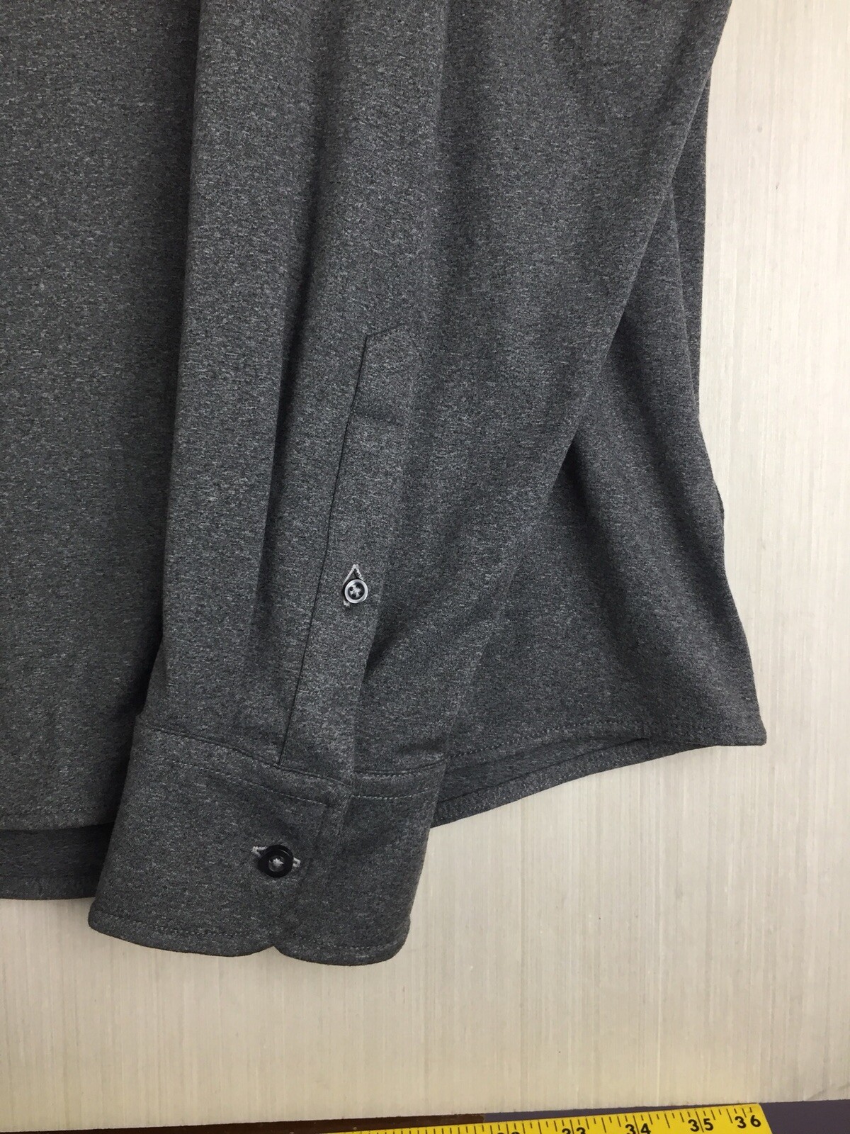 UNTUCKit Men PERF TEE BD Gray Solid Long Sleeve B… - image 4