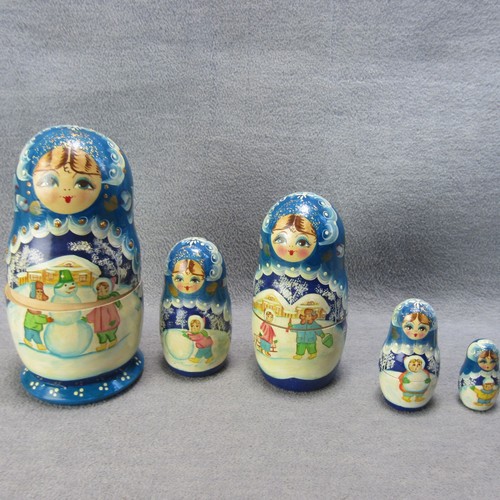 Russian Nesting Dolls Signed Winter Wonderland Hand Painted Nocag Made in Russia