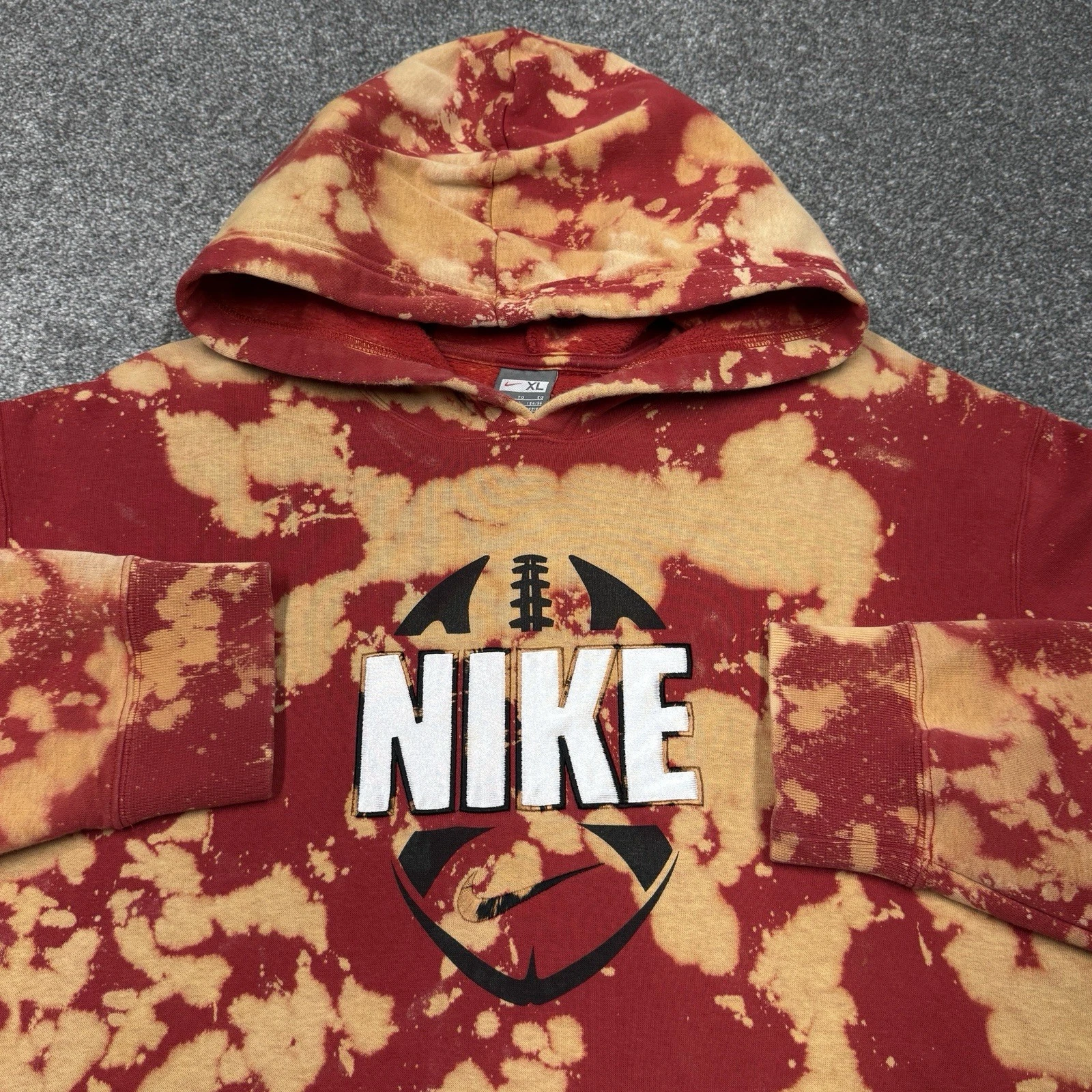 Nike Sweatshirt Men XL Red Football Hoodie Swoosh Work Out Active Pullover Gym