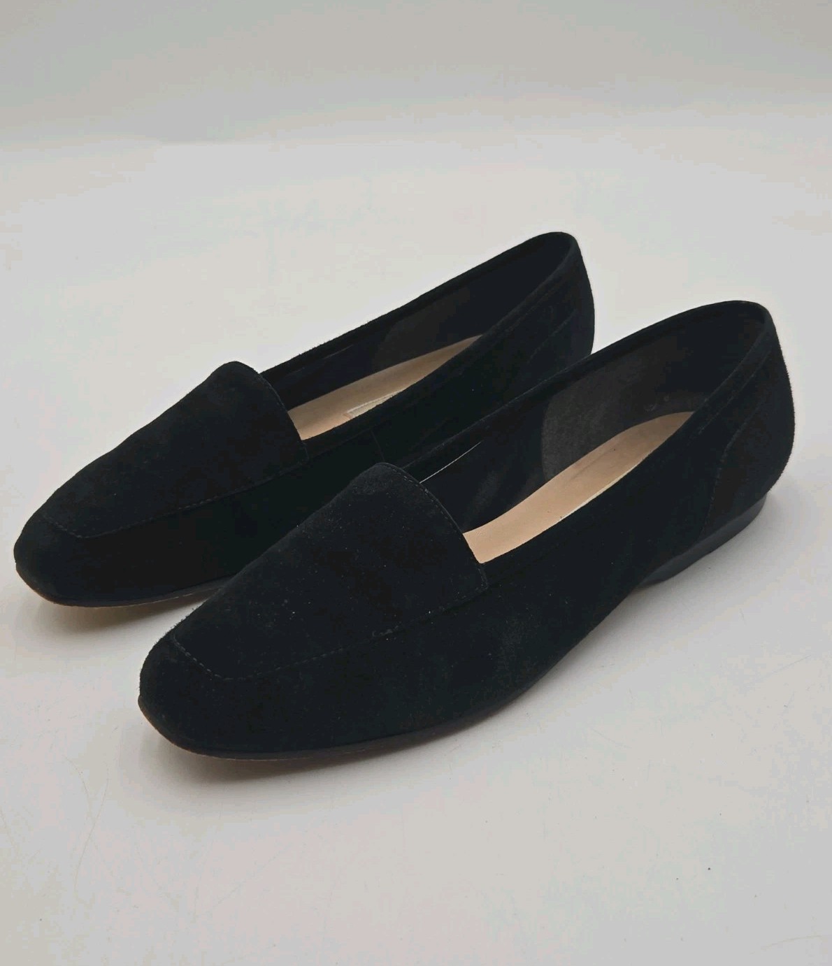 Enzo Angiolini Y-LIBERTY26 Womens Black Suede Loafers Size 7M Slip On Flats...