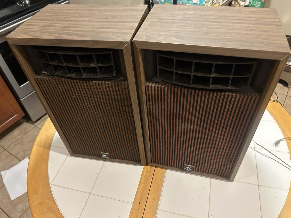 vintage WINTHROP KB3 20Watt 3-Way Speakers Air Suspension Bass JAPAN 70s  VIDEO