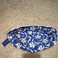 Est e Lauder Blue  White Floral Makeup Bag with Zipper and Gold Flower Charm