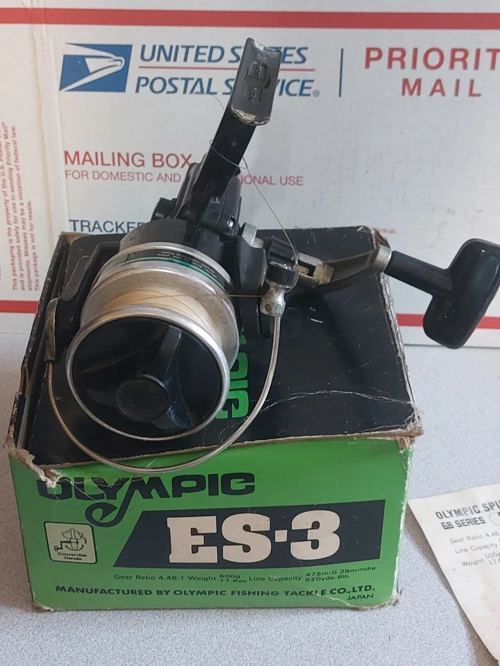 Carrete de pesca japonés Olympic ES-3 de colección con caja y folleto Foto 3 de 4
