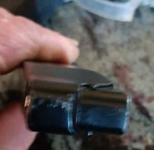 Taurus pT 24/7 With Clip Airsoft Pistal - Picture 9 of 15