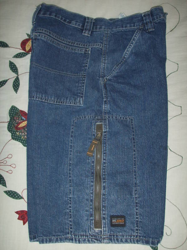 Picture 4 of 4