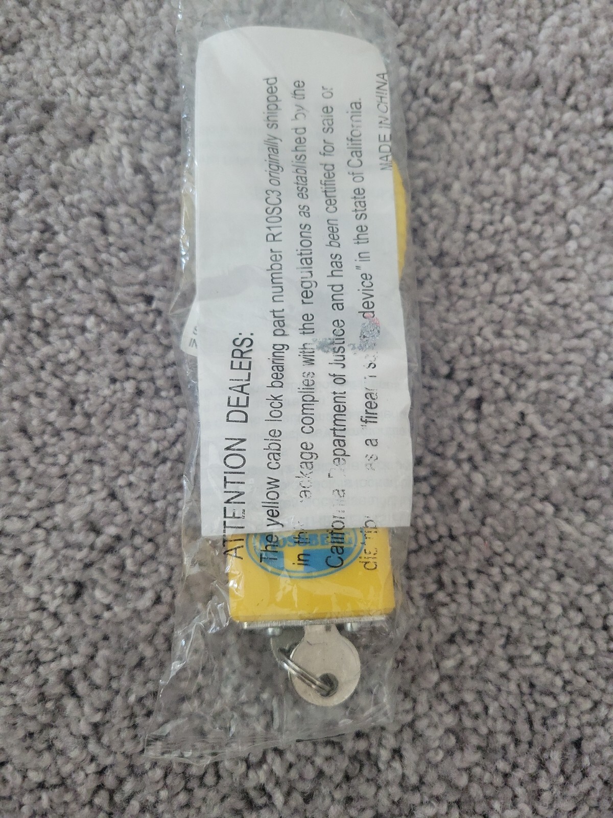 Mossberg Yellow Cable GUN Lock With Instructions, 2 Keys SEALED NEVER