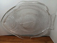Vintage Oven Proof Clear Glass Fish Shaped Plate Platter Made in USA Size 8"x11"