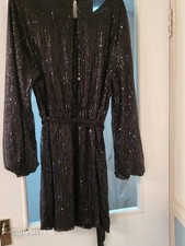seqin black dress with tie belt
