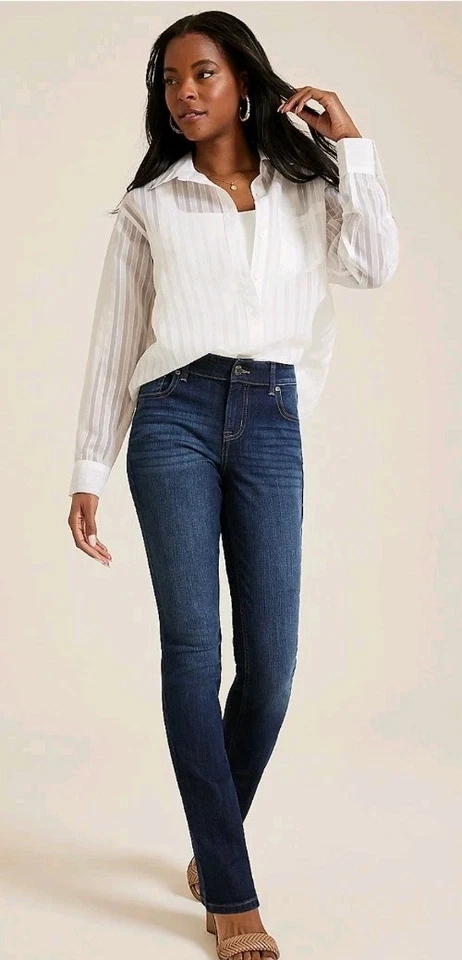 Pantalones de mezclilla M Jeans MAURICES CLASSIC tiro medio bota ajustada azul talla 12 largos 32"X34" Foto 3 de 4