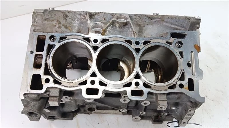 Bloque de motor desnudo 3,6 L VIN 3 octavo dígito Opt Lfx se adapta a 15-16 18-20 IMPALA Foto 3 de 4