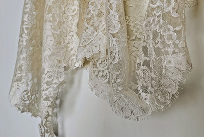Couture Ivory Floral Lace Fabric   46  Wide, Exclusive 2 Designer Lots