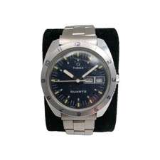 RARE 1970's Vintage Men's Timex Q  Watch Model 1500 New Battery Runs well 40mm