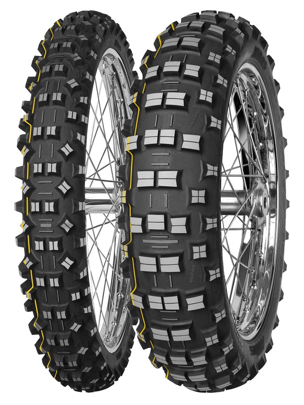 Pneu MITAS TERRA FORCE-EF 90/100-21 pour un pilotage précis en FIM