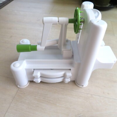 Tabletop Vegetable Spiralizer Turning Slicer Plastic Tri Blades World Cuisine