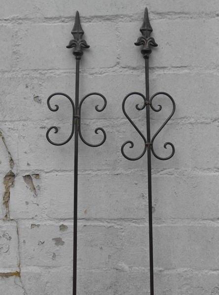 Set 2 StüCk Gartenstab Rankstab Rosenstab Lilie 110 Cm Eisen Inkl. Versandk.-image
