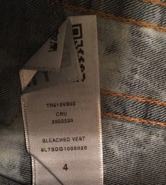 NUEVO CON ETIQUETAS TRUE RELIGION Niñas Chaleco Jean Blanqueado Hielo Triturado Med 10-12 RT $89 Foto 4 de 4