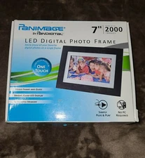 Panimage 7 Inch LED Digital Photo Frame (2000 images) With Remote