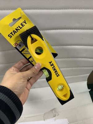 Stanley Spirit Wasserwaage magnetisch stoßfest Torpedo Wasserwaage 230 mm (9 Zoll) STA043511
