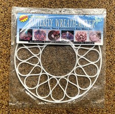 Vintage Large 14 Round Christmas Fall WREATH MAKER Made in USA Made NOS