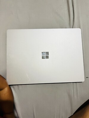 Microsoft Surface 3 13.5'' (128GB SSD, Intel Core i5-1035G7, 1.20GHz, 8GB RAM)...