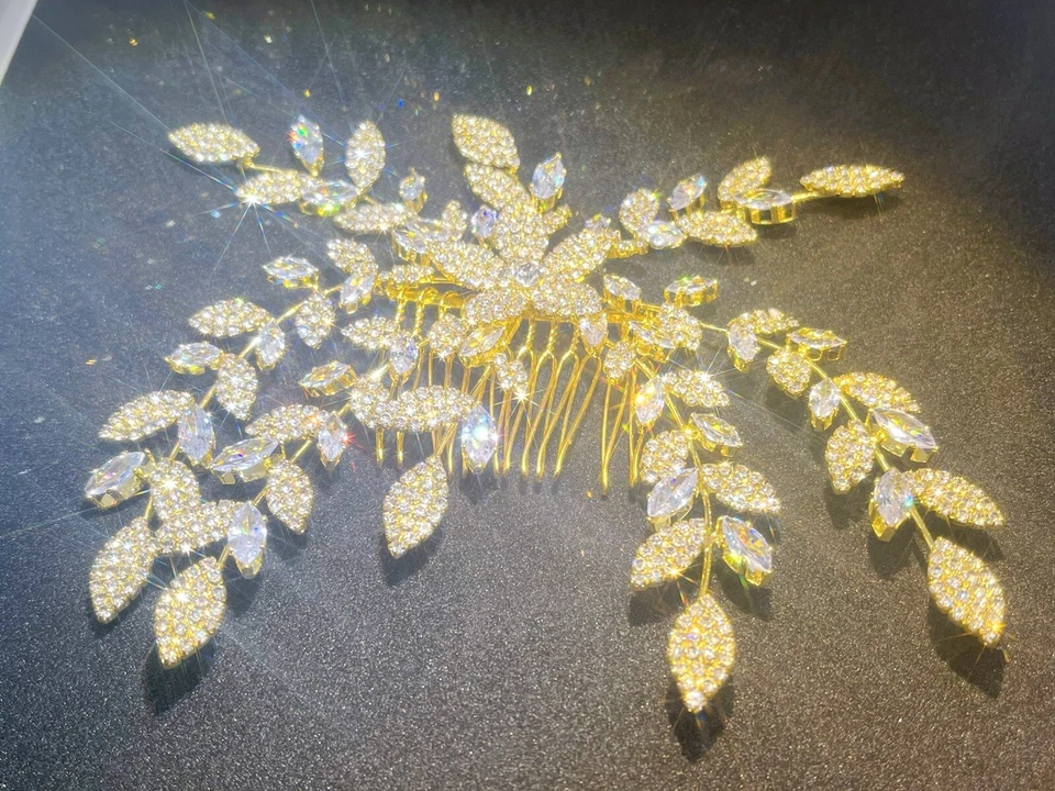 Crystal Bridal hair comb,gold Large Wedding Hair Comb, Handmade Wedding Comb - Image 3 of 4