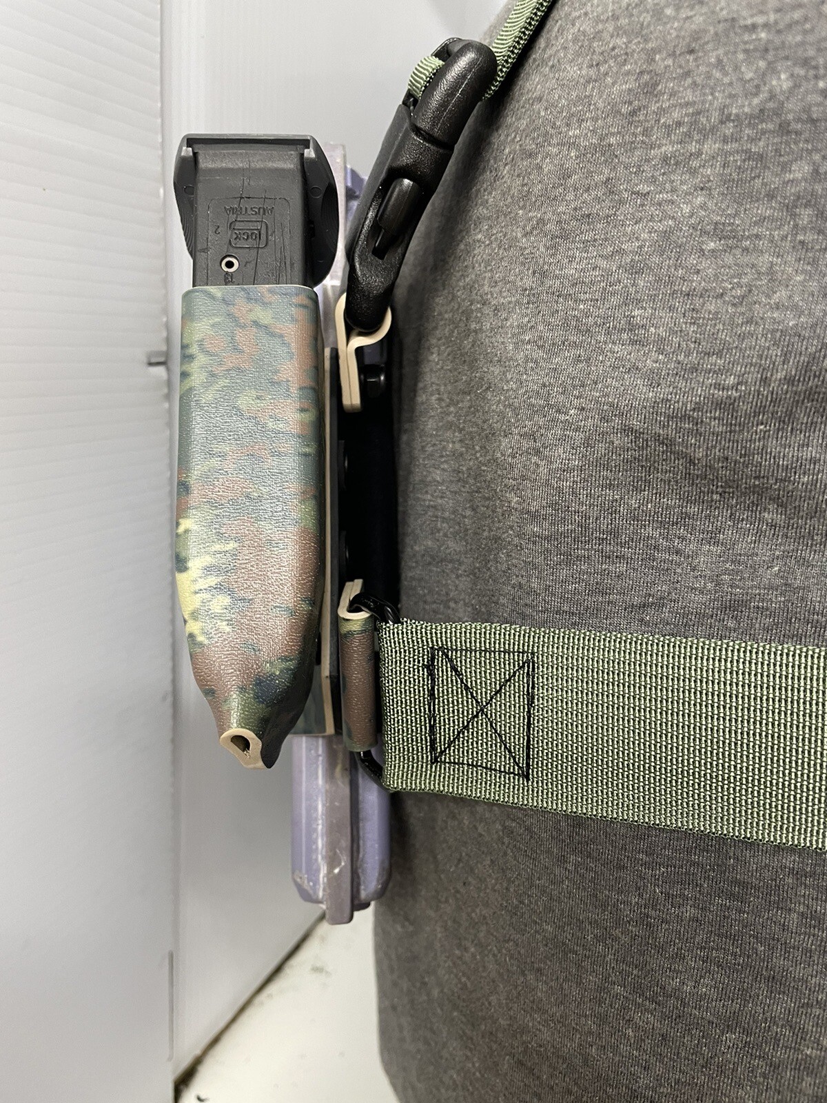 Custom Made Flecktarn Camo Kydex Chest Holster Rig For Glock 20,21,40