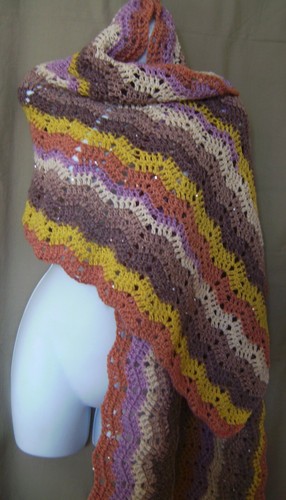 MULTICOLOR SEQUIN SHAWL WRAP HAND MADE CROCHET - Picture 3 of 4