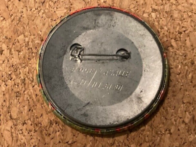 Vintage Christmas Beaver Collectible Pinback Pin 2.25