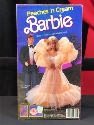 NRFB Vintage 1984 PEACHES 'N CREAM BARBIE DOLL Box in Excellent