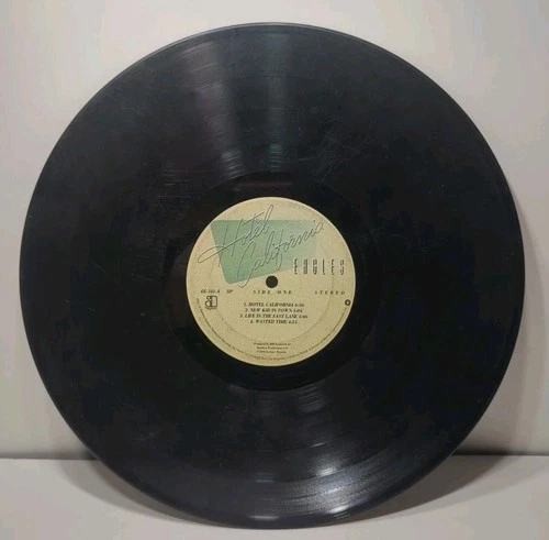 ✨VINTAGE✨ Eagles Hotel California Asylum 6E-103 Gatefold Vinyl LP 1970 VG