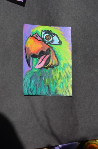 ACEO Art original perroquet heureux média mixte pas une impression - Photo 3/3
