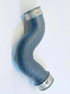 VW PASSAT B7 ALLTRACK 365 Ladeluftkühlerschlauch 1K0145832E 1.97 30674871