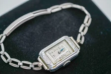 Antique Womans Elgin Wrist Watch 18mm For Parts or Repair