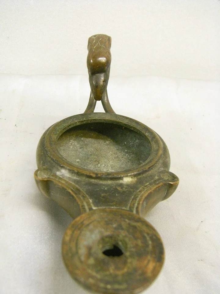 🇫🇷 F BARBEDIENNE LAMPE PETROLE HUILE ANCIEN BRONZE TETE OISEAU OIL LAMP ALADIN - Photo 3/4