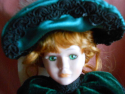 BELLE POUPÉE D'ARTISTE EN PORCELAINE ZASAN vintage/ancienne de collection 33 cm