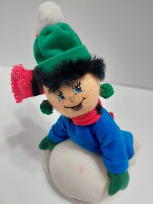 VINTAGE C.R. SEAS CHRISTMAS ELF WITH BIG SMILE HOLDING LARGE SNOWBALL PLUSH 8''