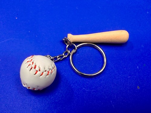 Baseball Lovers Wood Bat and Ball Keychain, Key Chain Ring - Imagen 2 de 9
