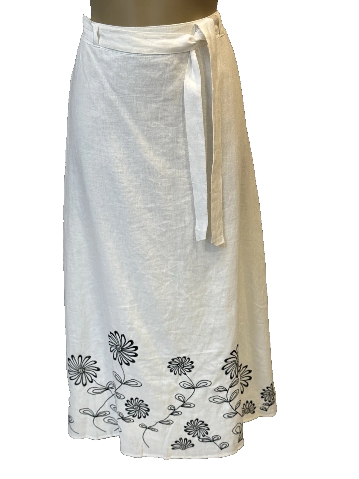 NWT Carole Little Maxi A-Line Skirt SZ10 White Linen w/Black Floral Embroidery