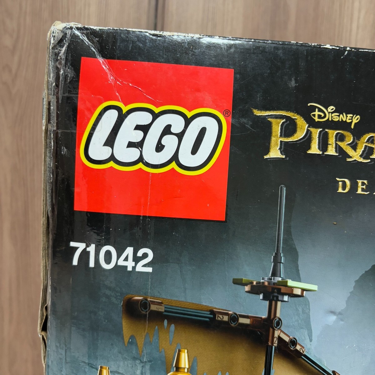 LEGO 71042 Pirates of the Caribbean Silent Mary Pirate Ship 2012