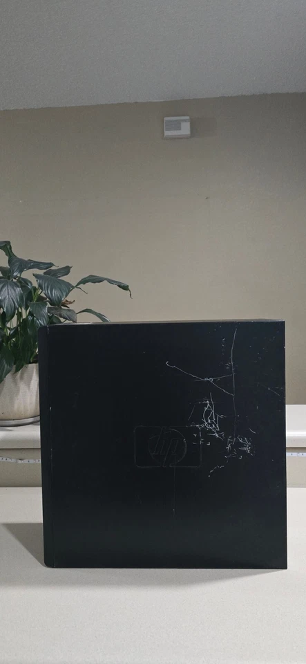 Estación de trabajo HP Z200, Intel i3-530 2,93 GHz y 4 GB RAM 500 GB HDD - Windows 10 Pro Foto 4 de 4