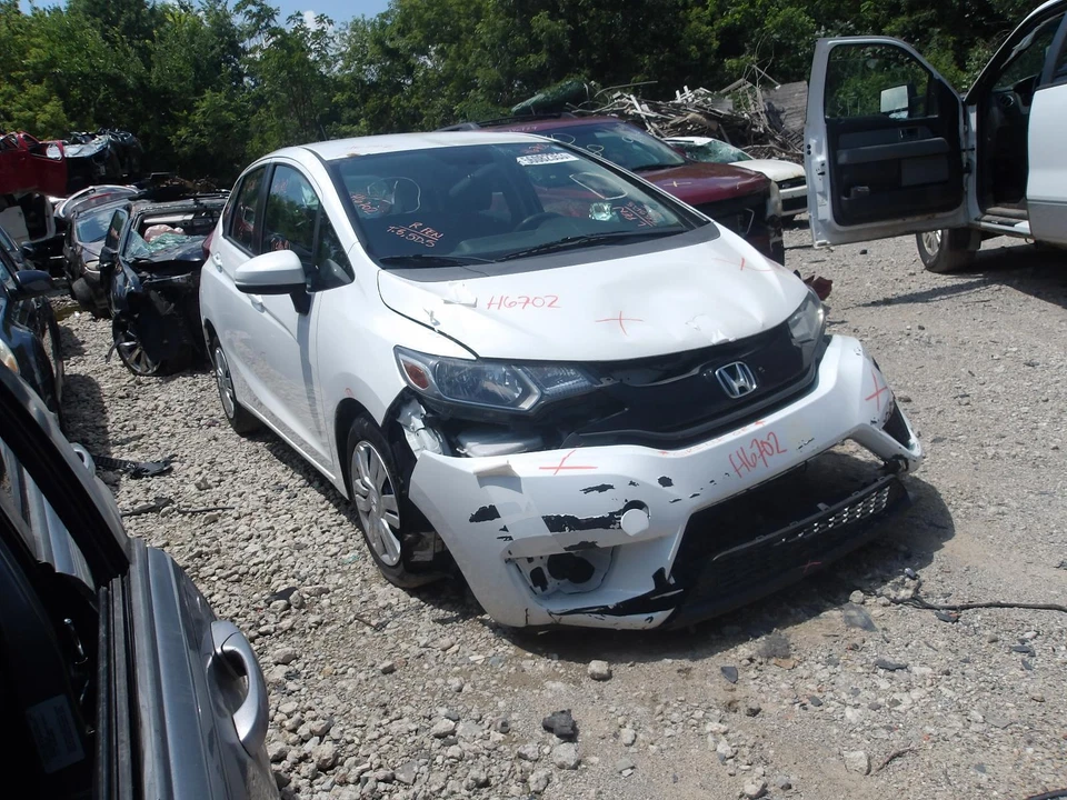 Used Front Right Fender fits: 2015 Honda Fit Front Right Grade A - Image 2 of 4
