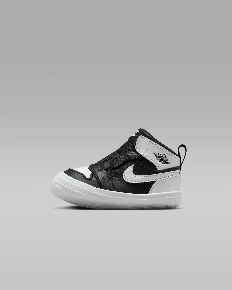 Nike Air Jordan 1 Retro High OG Crib Shoes Size 3C Black