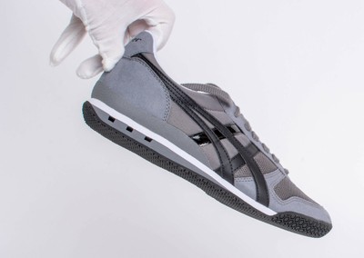 asics ultimate 81 womens