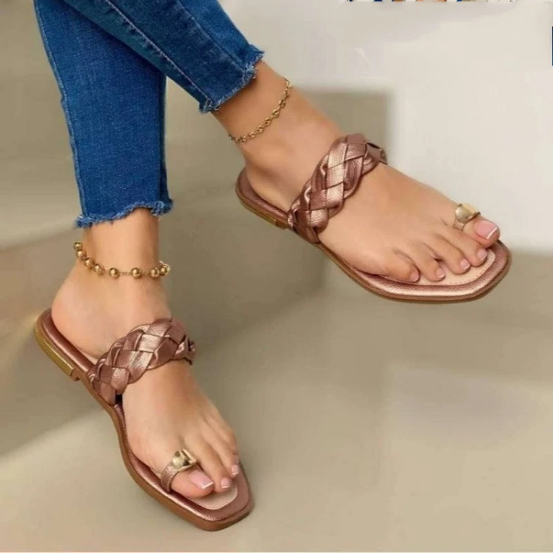 New model flat best sale chappals