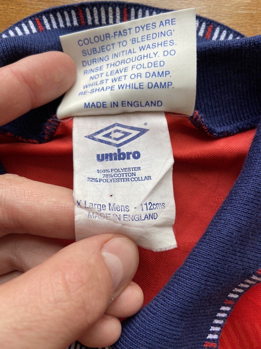 Maillot De Foot Vintage Umbro – Années 90 – Rouge Taille M – Floqué #7