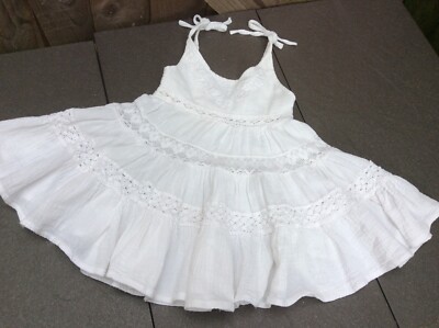 SPANISCHE BOUTIQUE WEISS STUFEN/ROMANY BABY KLEID 100% ALGODEN BAUMWOLLE 0-12MNT