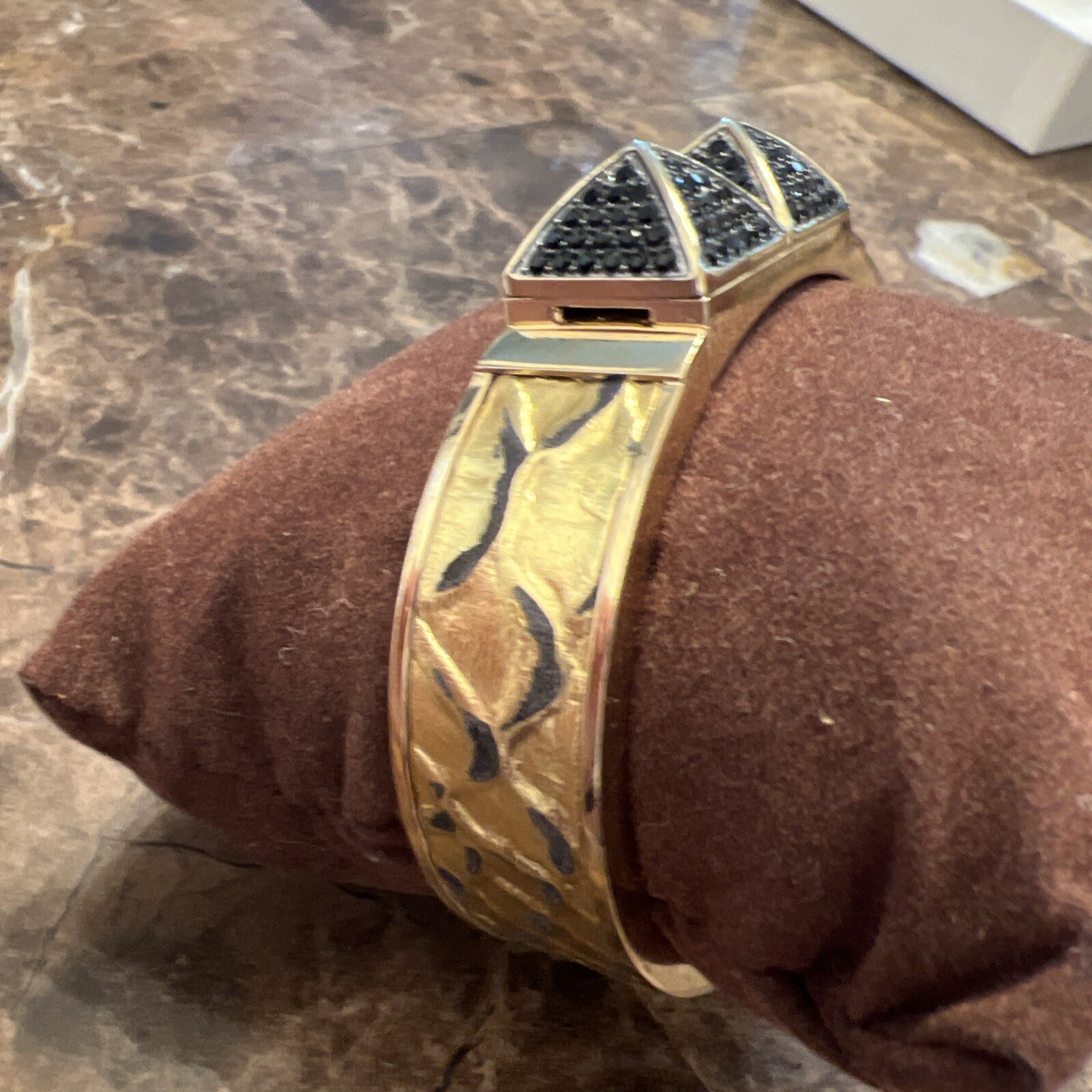 MICHAEL KORS EMBOSSED PYTHON CUFF HINGED WITH BLA… - image 7