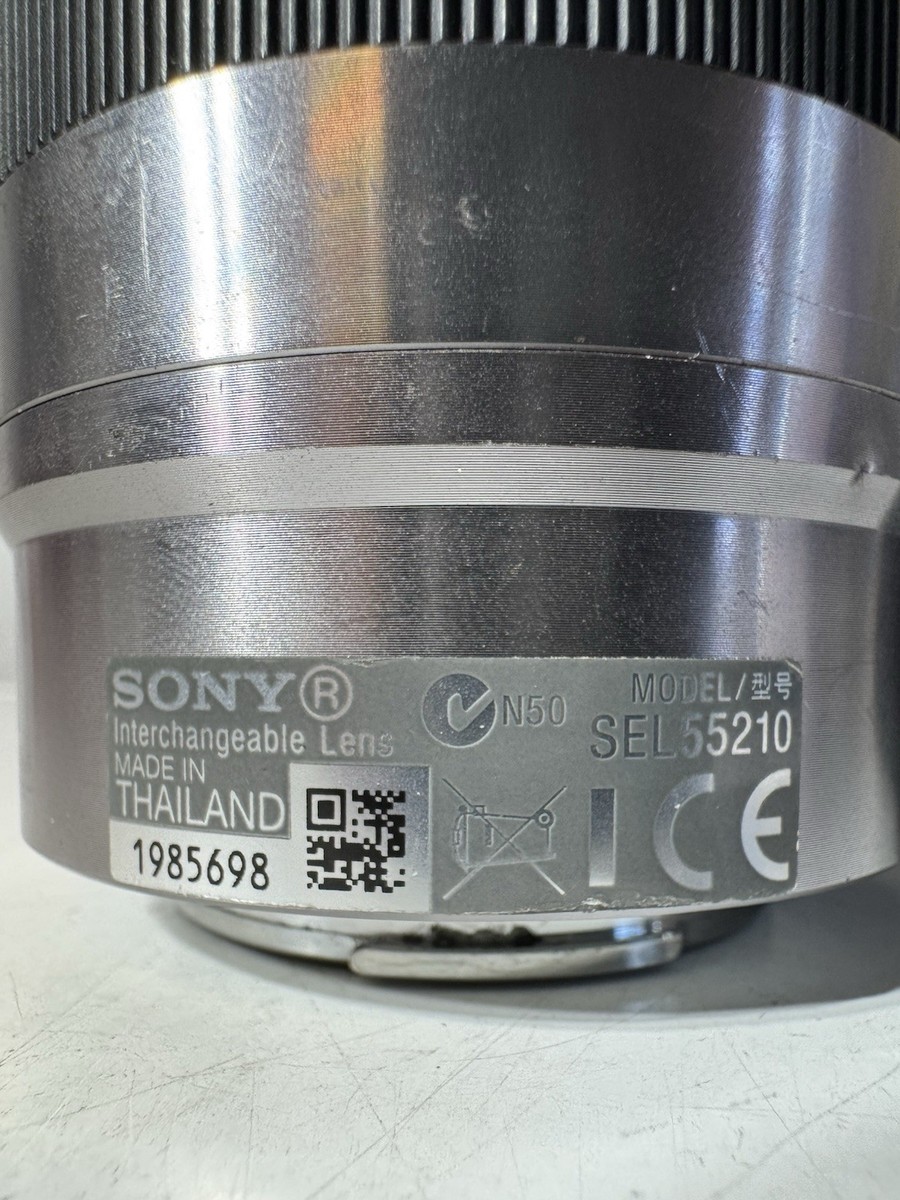 SONY E 55-210mm F4.5-6.3 SEL55210 シルバー Sony 55-210mm F/4.5-6.3 OSS E Mount Autofocus Lens, Silver